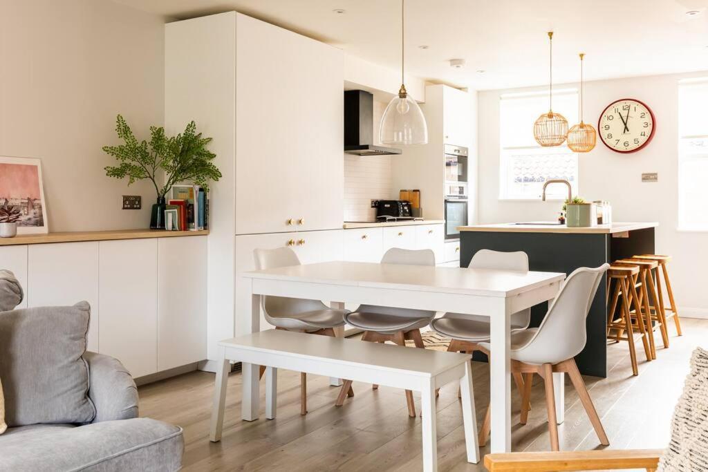 Premium Central House W Parking - Walk Everywhere Μπαθ Εξωτερικό φωτογραφία